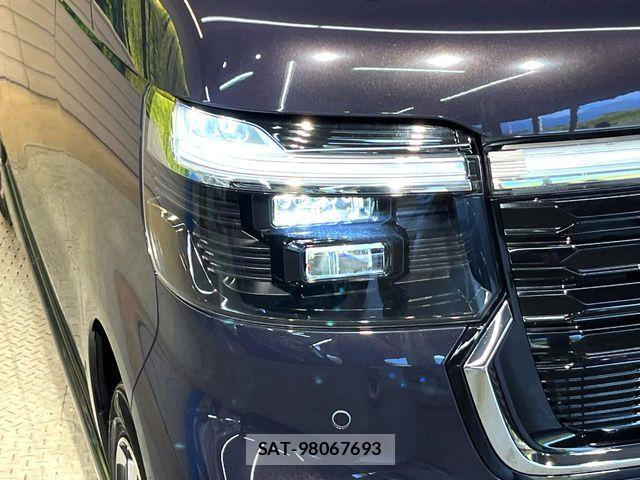 Honda N BOX CUSTOM 2024-02 8796862-11
