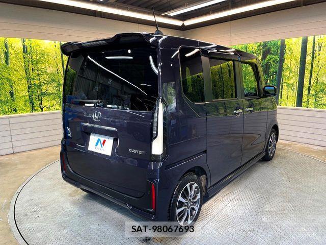 Honda N BOX CUSTOM 2024-02 8796862-14