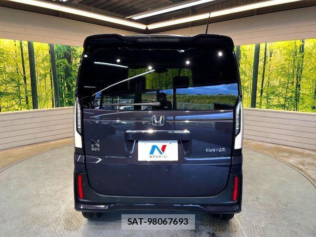 Honda N BOX CUSTOM 2024-02 8796862-16