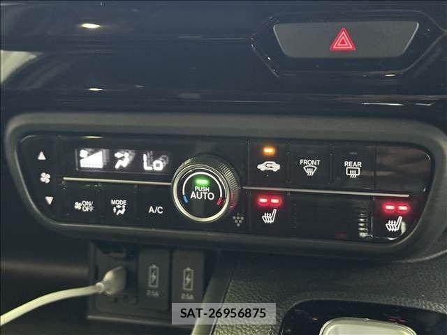 Honda N BOX CUSTOM 2021-06 8796880-21