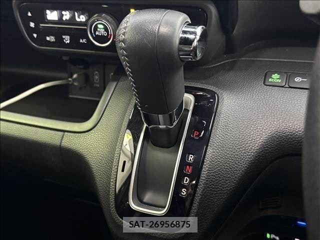 Honda N BOX CUSTOM 2021-06 8796880-24