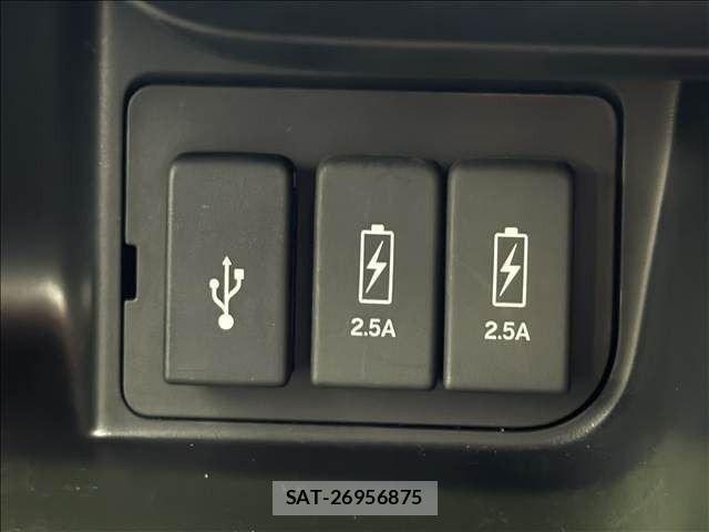 Honda N BOX CUSTOM 2021-06 8796880-25