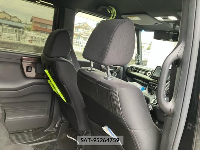 Honda N BOX CUSTOM 2019-02 8796905-15