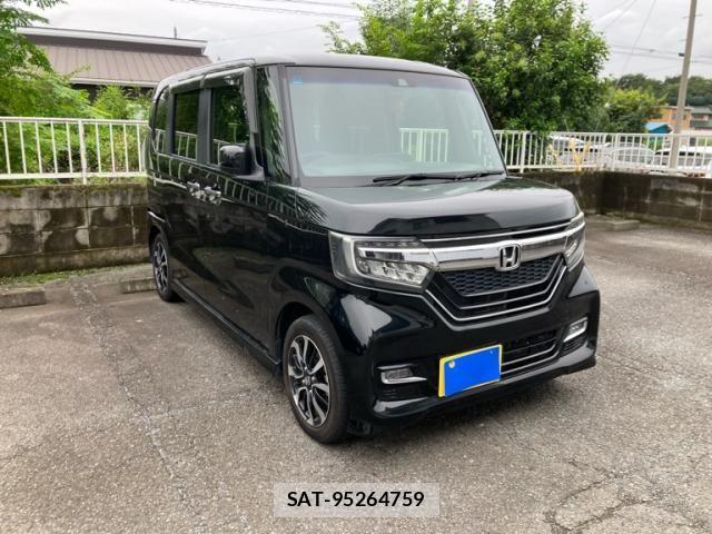 Honda N BOX CUSTOM 2019-02 8796905-1