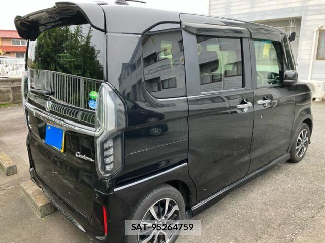 Honda N BOX CUSTOM 2019-02 8796905-4