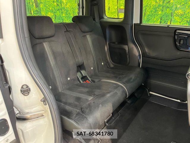 Honda N BOX CUSTOM 2022-04 8796885-8