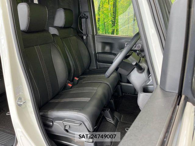 Honda N BOX CUSTOM 2024-07 8796856-7