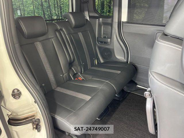 Honda N BOX CUSTOM 2024-07 8796856-8