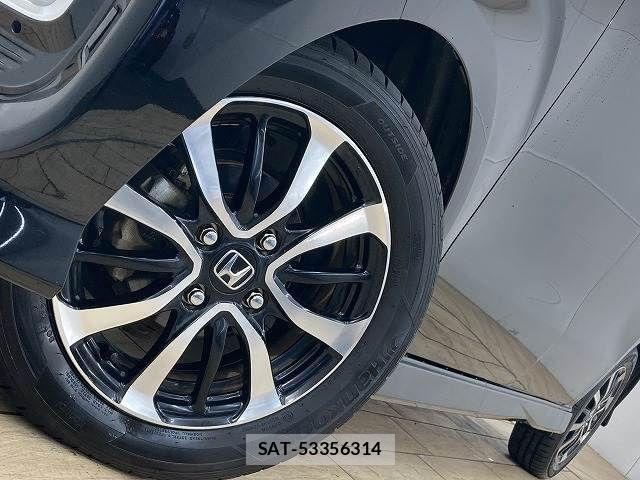Honda N BOX CUSTOM 2017-09 8796902-18