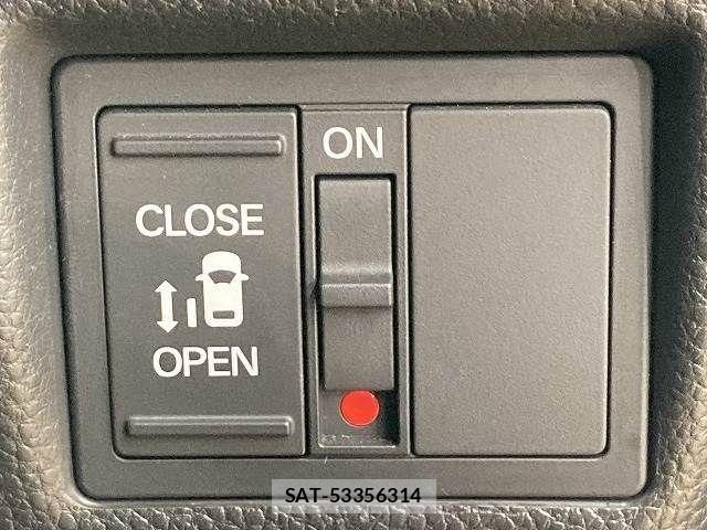 Honda N BOX CUSTOM 2017-09 8796902-6