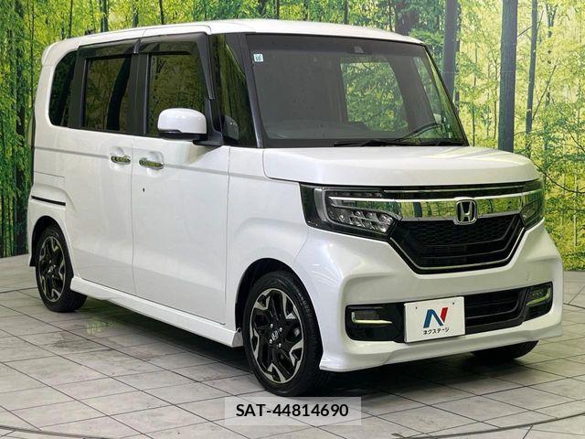 Honda N BOX CUSTOM 2019-10 8830714-15