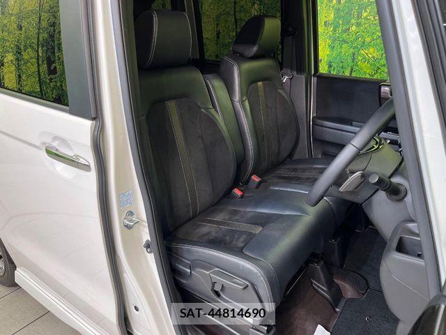 Honda N BOX CUSTOM 2019-10 8830714-7