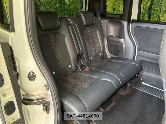 Honda N BOX CUSTOM 2019-10 8830714-8