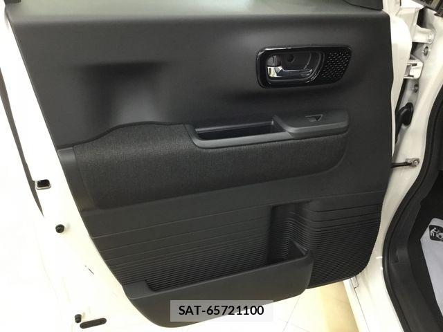Honda N BOX CUSTOM 2026-02 8830693-11