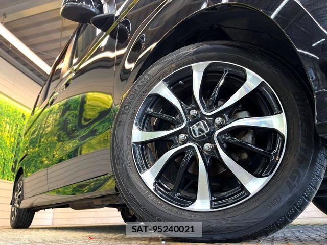 Honda N BOX CUSTOM 2018-04 8830727-11