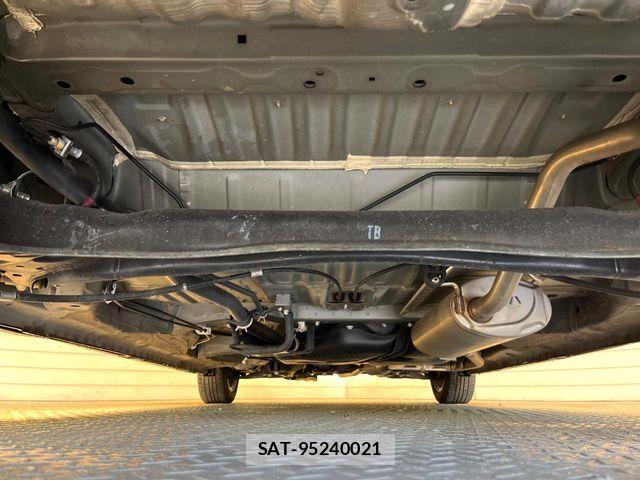 Honda N BOX CUSTOM 2018-04 8830727-18