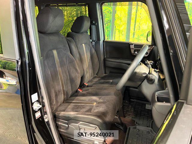 Honda N BOX CUSTOM 2018-04 8830727-8