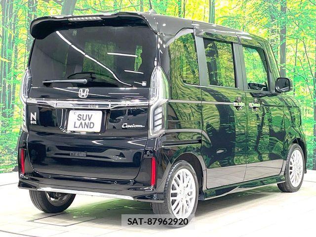 Honda N BOX CUSTOM 2022-10 8830696-18