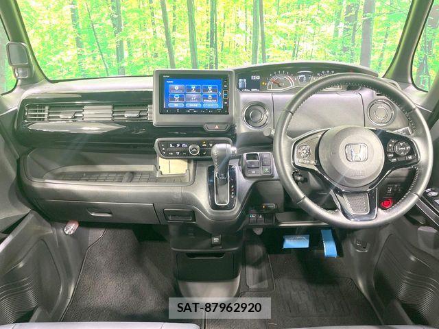 Honda N BOX CUSTOM 2022-10 8830696-1