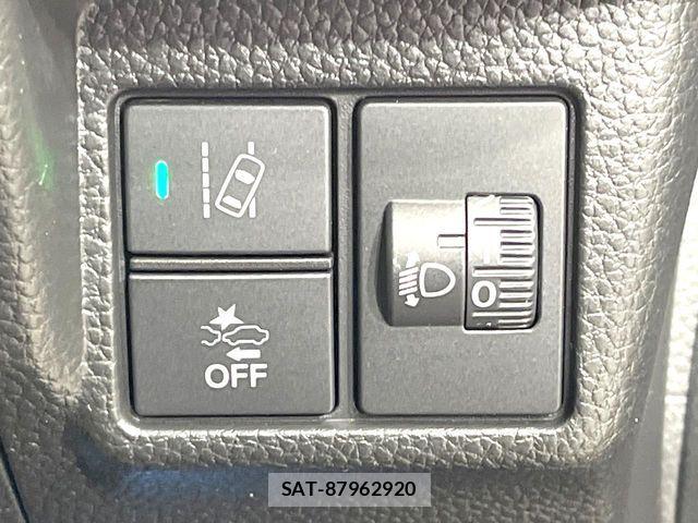 Honda N BOX CUSTOM 2022-10 8830696-6