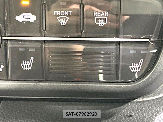 Honda N BOX CUSTOM 2022-10 8830696-7