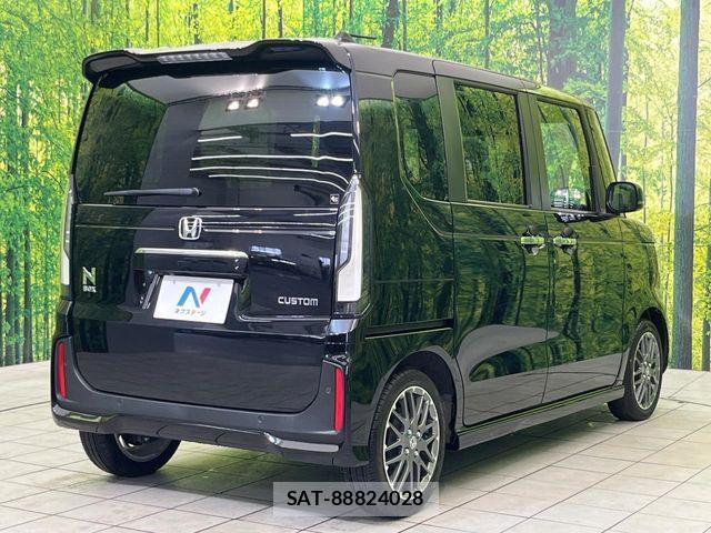 Honda N BOX CUSTOM 2024-09 8830675-16