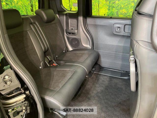Honda N BOX CUSTOM 2024-09 8830675-8