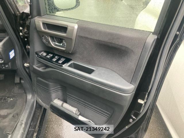 Honda N BOX CUSTOM 2022-03 8830709-14