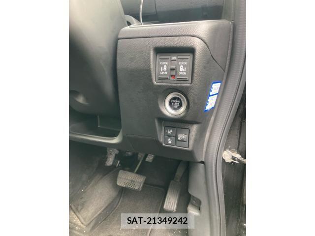 Honda N BOX CUSTOM 2022-03 8830709-18