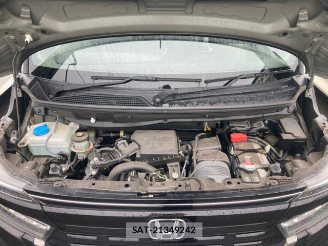 Honda N BOX CUSTOM 2022-03 8830709-27