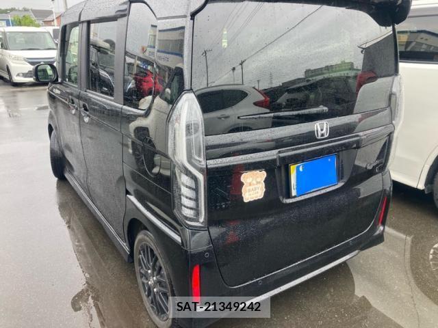 Honda N BOX CUSTOM 2022-03 8830709-6