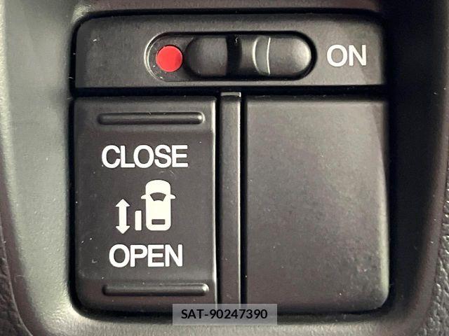 Honda N BOX CUSTOM 2015-01 8830735-3