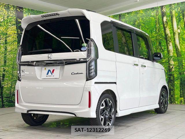 Honda N BOX CUSTOM 2019-10 8830708-16
