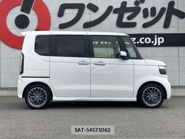 Honda N BOX CUSTOM 2024-01 8830697-16
