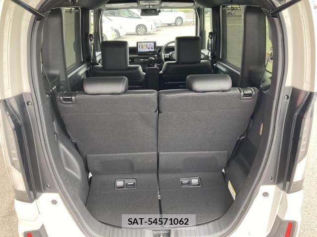 Honda N BOX CUSTOM 2024-01 8830697-23