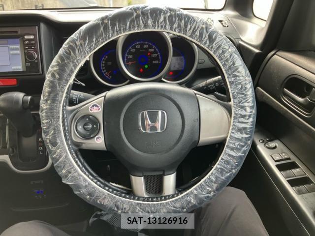 Honda N BOX CUSTOM 2014-03 8830754-16