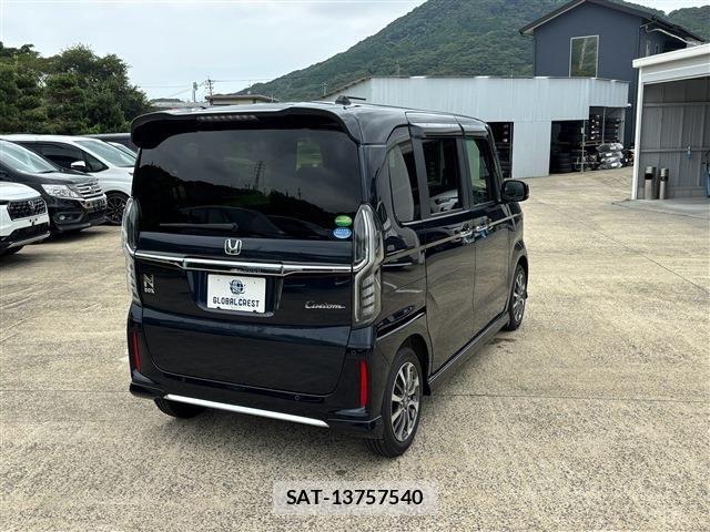 Honda N BOX CUSTOM 2021-06 8830713-14