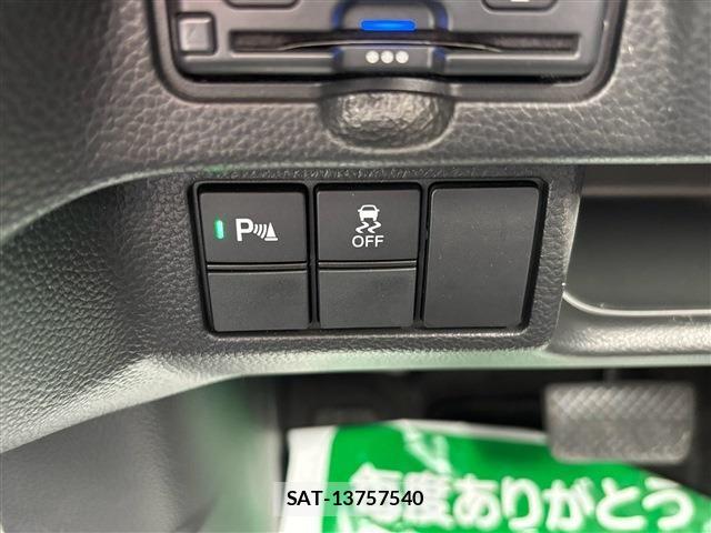 Honda N BOX CUSTOM 2021-06 8830713-23