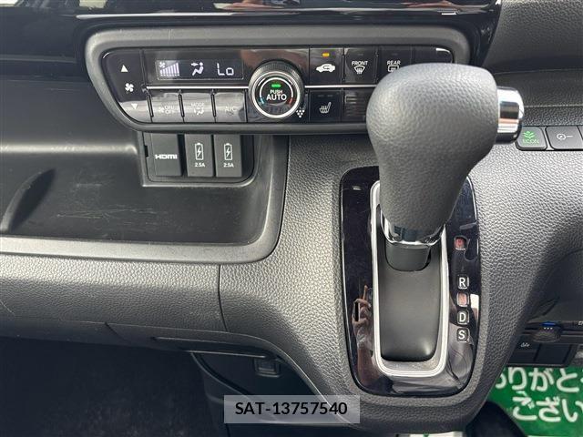 Honda N BOX CUSTOM 2021-06 8830713-27