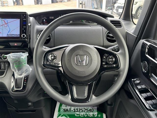 Honda N BOX CUSTOM 2021-06 8830713-28