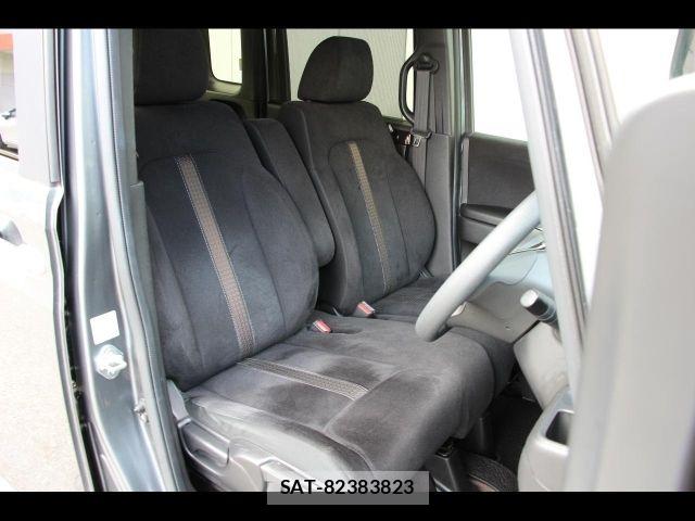 Honda N BOX CUSTOM 2019-11 8830732-8