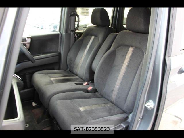 Honda N BOX CUSTOM 2019-11 8830732-9