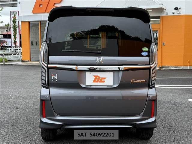 Honda N BOX CUSTOM 2018-05 8830731-13