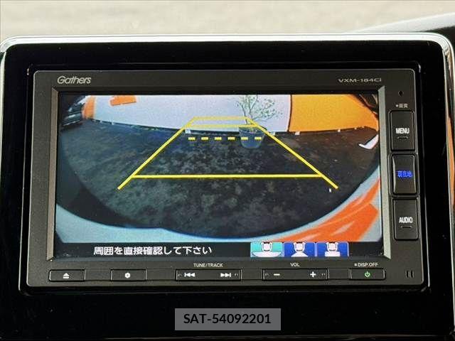 Honda N BOX CUSTOM 2018-05 8830731-4