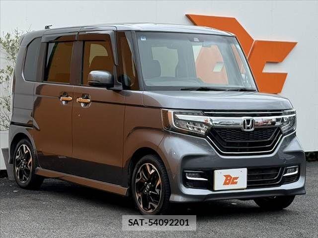 Honda N BOX CUSTOM 2018-05 8830731-7