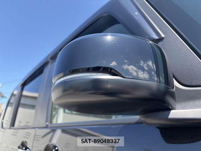 Honda N BOX CUSTOM 2023-12 8830715-10