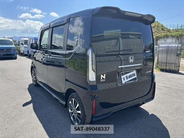 Honda N BOX CUSTOM 2023-12 8830715-4