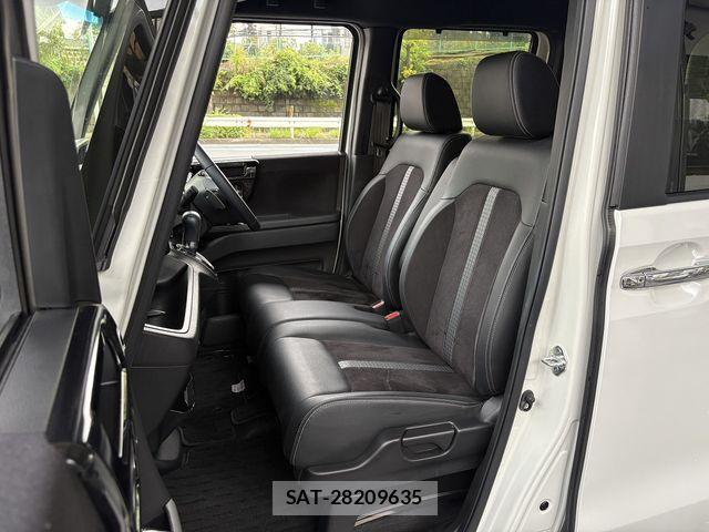 Honda N BOX CUSTOM 2021-02 8830726-27