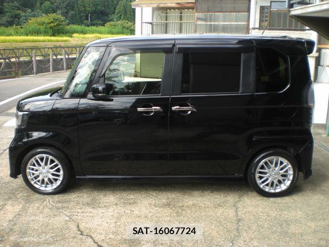 Honda N BOX CUSTOM 2023-11 8830711-5