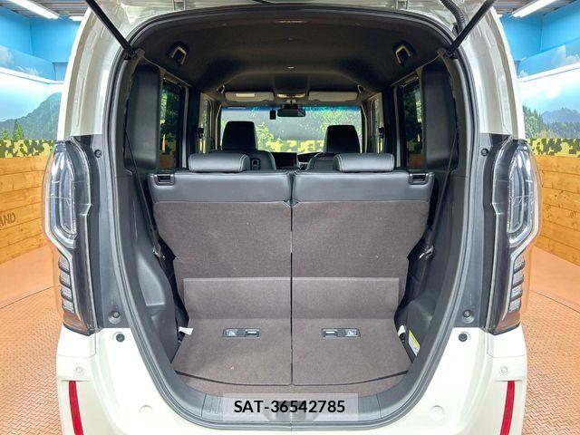 Honda N BOX CUSTOM 2017-12 8830712-9